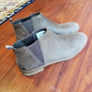 Sperry Leather Pull-on Booties